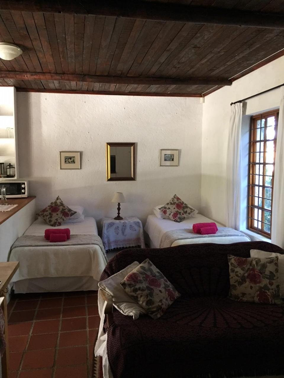 Haven Of Peace And Garden Cottage Hermanus Exterior photo