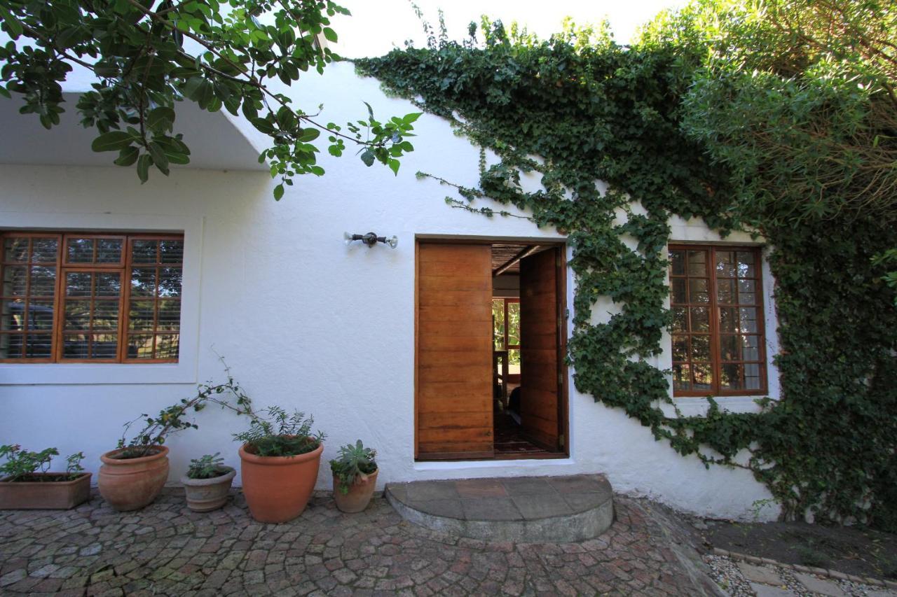Haven Of Peace And Garden Cottage Hermanus Exterior photo