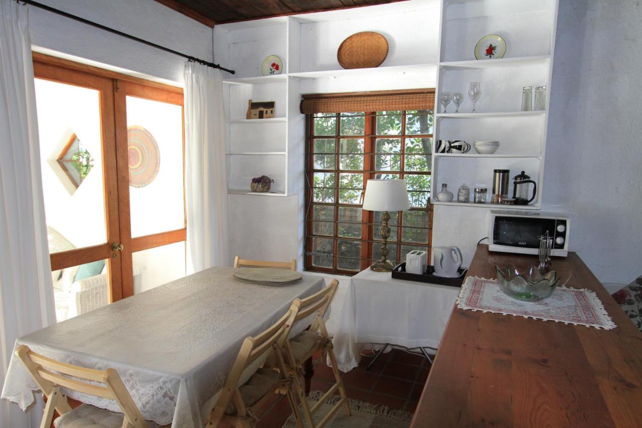Haven Of Peace And Garden Cottage Hermanus Exterior photo